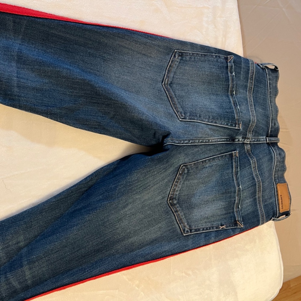 Jeans - Picture 2 of 3